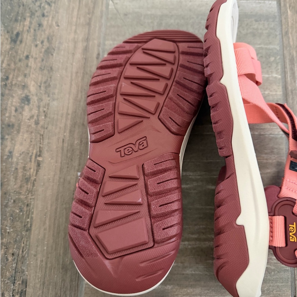 Teva Women's Hurricane Terra Dactyl Hiking Sandal size 9 New - Picture 9 of 10